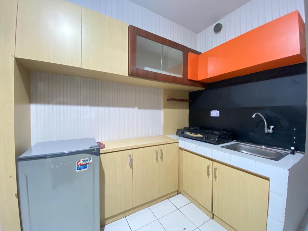 Stylish & Strategic 2br At Gateway Ahmad Yani Cicadas Near Mall By Travelio Apartemen *